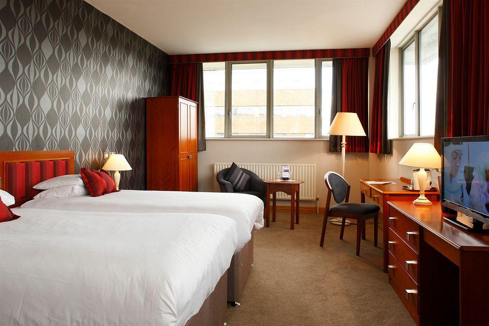 Plaza Hotel Tallaght Exteriér fotografie