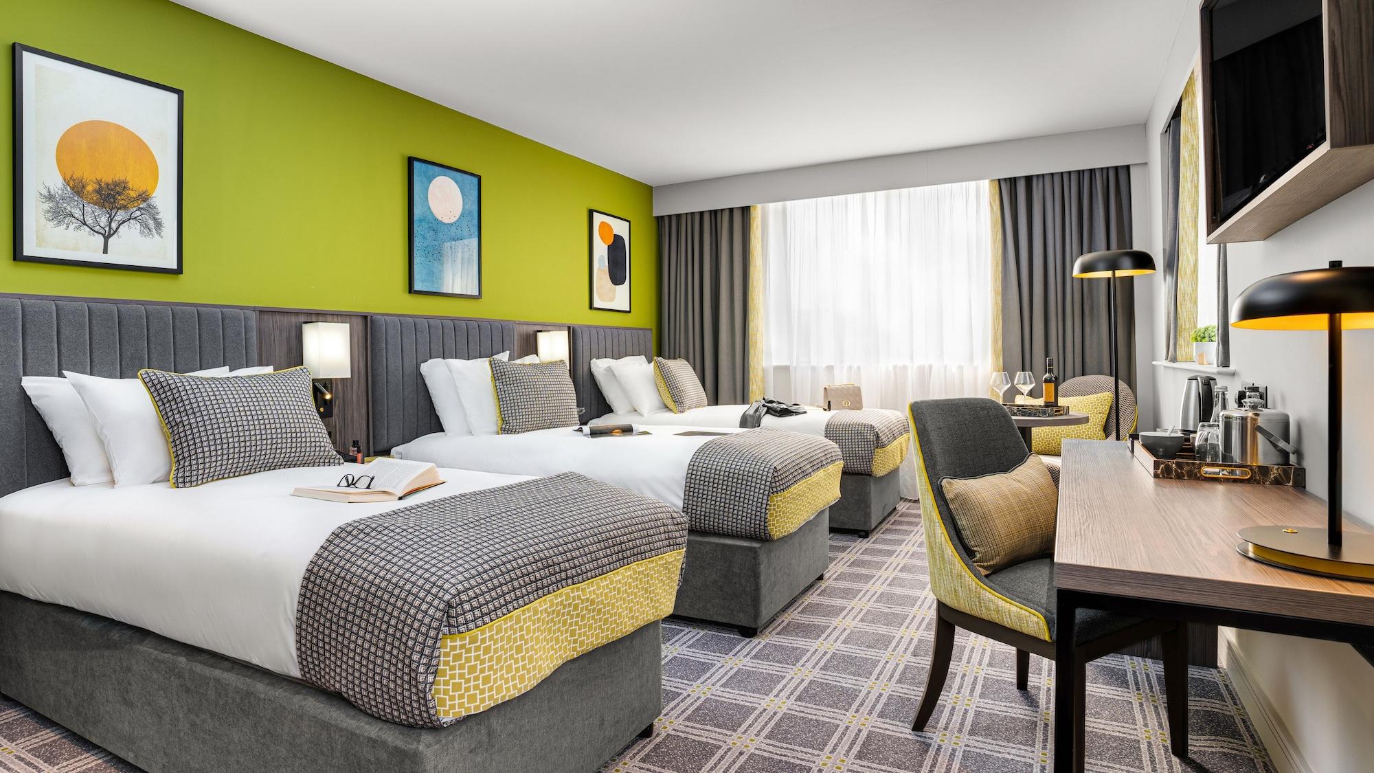 Plaza Hotel Tallaght Exteriér fotografie